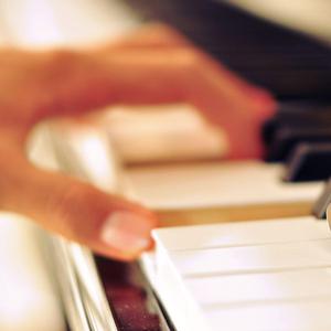 新婚妻子倩茹 许伯伯39小说
